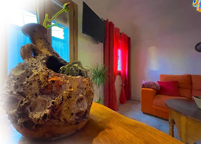 Casas cueva El Castaño